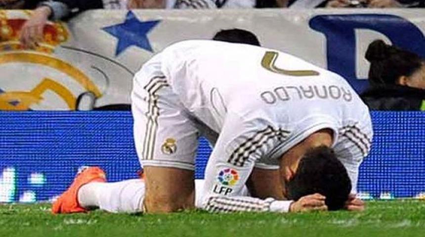 Mehmet Topal Ronaldo'yu bitirdi!