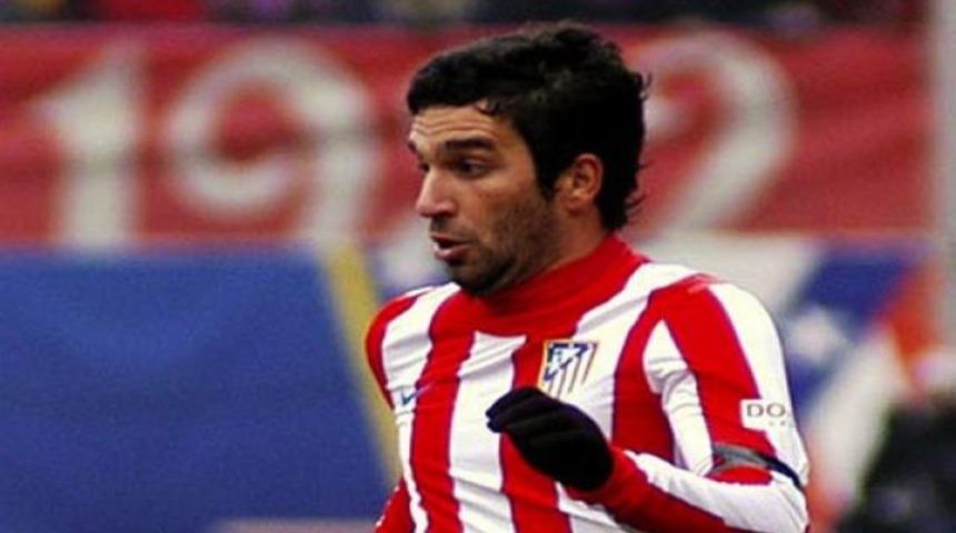 "Arkadaşlarıma İn&ouml;n&uuml;'y&uuml; anlatıyorum"