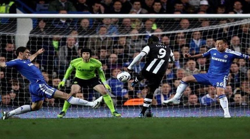 D&uuml;nya bu gol&uuml; konuşuyor! (Video)