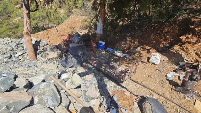 Gaziantep'te kaçak krom ocağı açan 3 kişi yakalandı