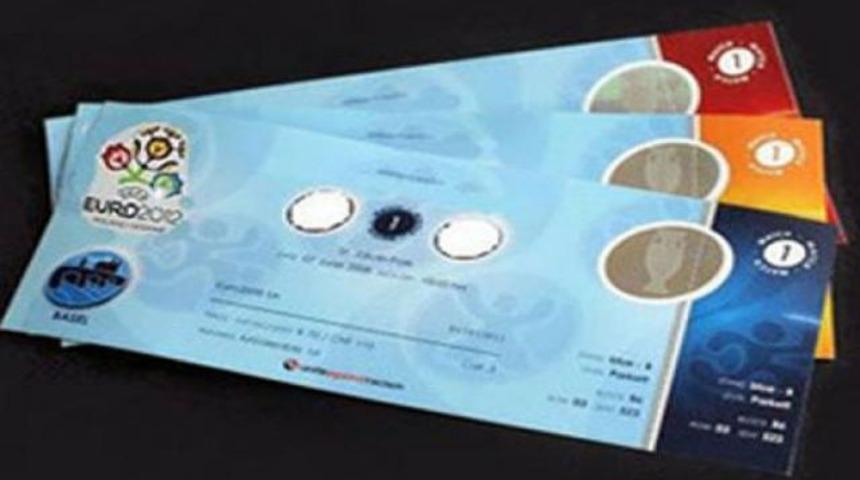 Biletler federasyonun elinde kaldı