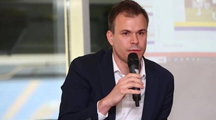 Göreve yeni getirilmişti! Fenerbahçe'de istifa resmen açıklandı... Sebebi herkesi şaşırttı!