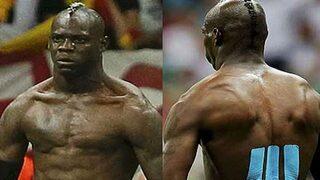 Hakem vücudumu kıskandı!