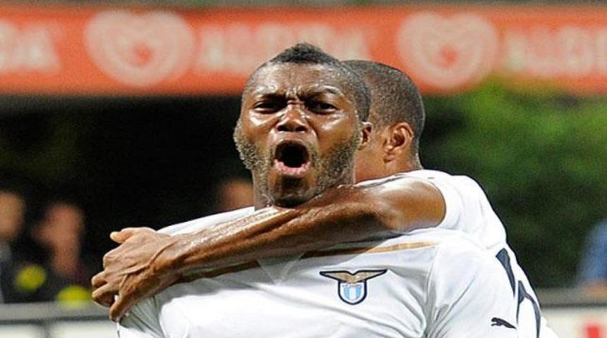 Cisse'den taraftara k&uuml;f&uuml;r..!