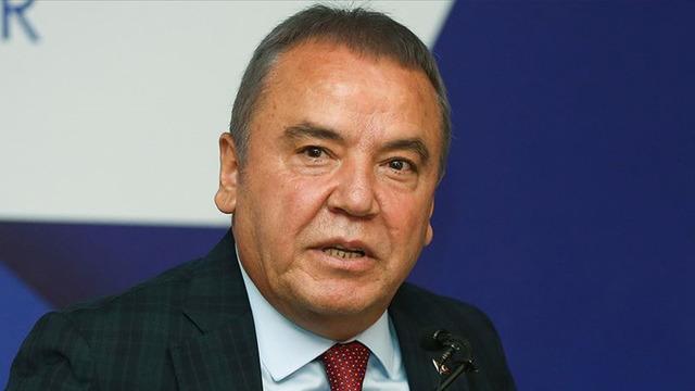 İçişleri Bakanlığı duyurdu! Antalya Büyükşehir Belediye Başkanı Muhittin Böcek görevden uzaklaştırıldı
