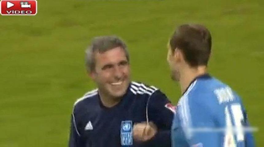 47'lik Hagi d&ouml;kt&uuml;rd&uuml;! (Video)