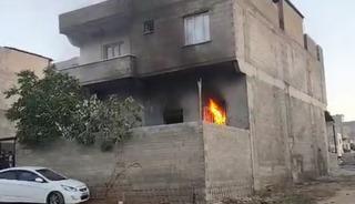 Gaziantep'te 2 katlı binada yangın!