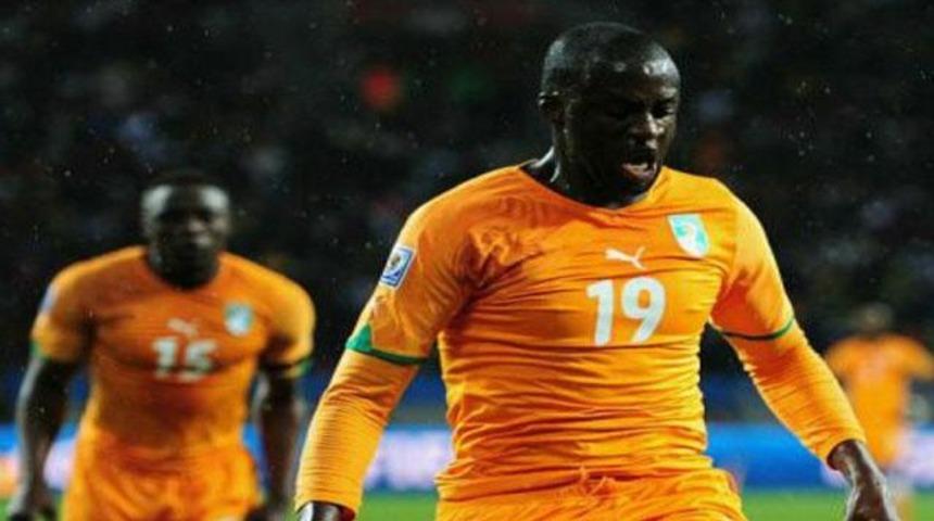 Yılın futbolcusu Yaya Toure!