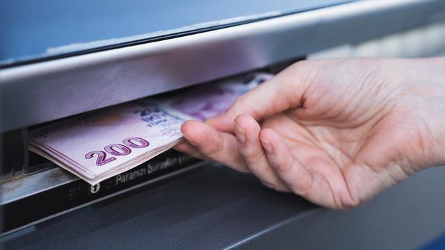 Emekli promosyonunda '30 bin TL' rakamını verdi! 'Bankalar artırmaya başladı'