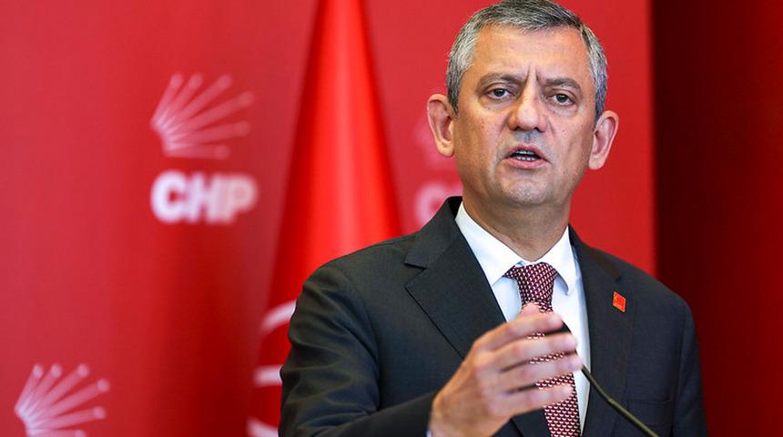 AK Partili belediye başkanıyla ilgili Özel'den dikkat çeken iddia! Açıkça o ismi işaret etti: Adam görevde!