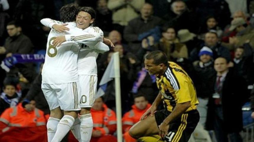 Real Madrid, Zaragoza'ya acımadı!