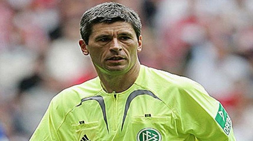 Y&uuml;zyılın en iyi hakemi Markus Merk!