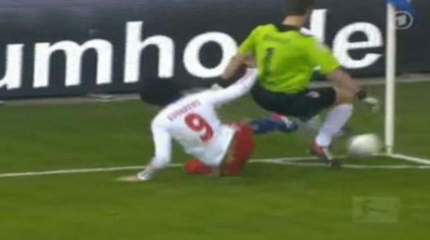 Sahada &ouml;ld&uuml;rmeye teşebb&uuml;s! (Video)