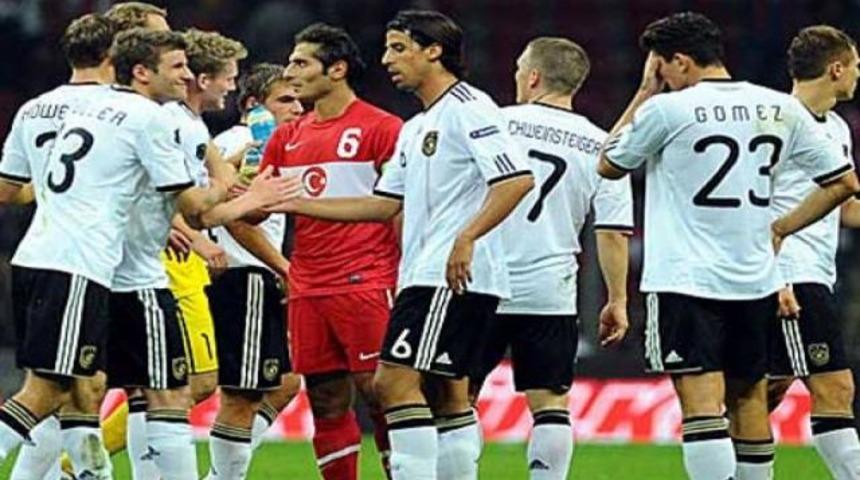 "&Uuml;z&uuml;lme kardeşim, Bel&ccedil;ika'yı yeneceğiz"