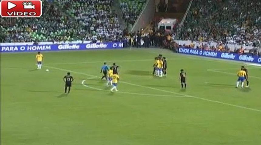 Ronaldinho'dan resital frikik! (Video)