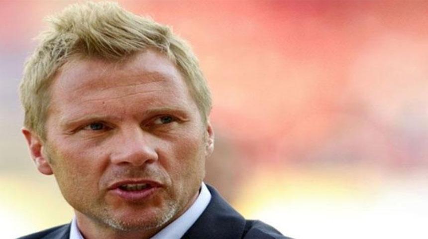 Hamburg'a s&uuml;rpriz hoca!