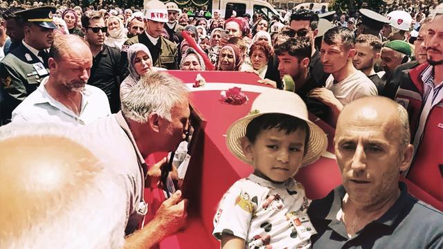 Türkiye şehitlerini uğurluyor! Herkesi ağlatan o an: Bu çiçekleri sana topladım baba. Nereye gittin?
