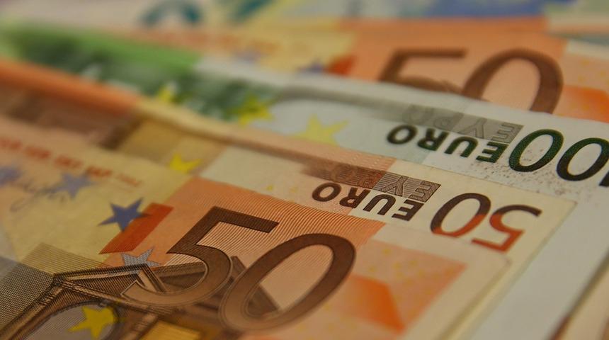 Bir ülke daha 'euro'ya geçiyor! 'Yeşil ışık' geldi