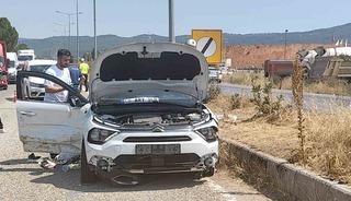 Yasaklı madde bulunduran araç, polisi peşine taktı, lastikleri patlatılarak durduruldu