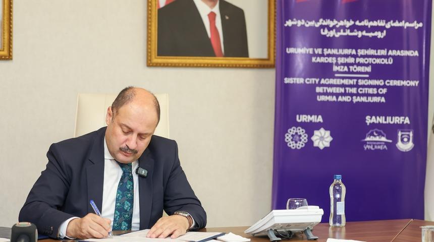 Şanlıurfa ile İran’ın Urumiye kenti kardeş şehir oldu!