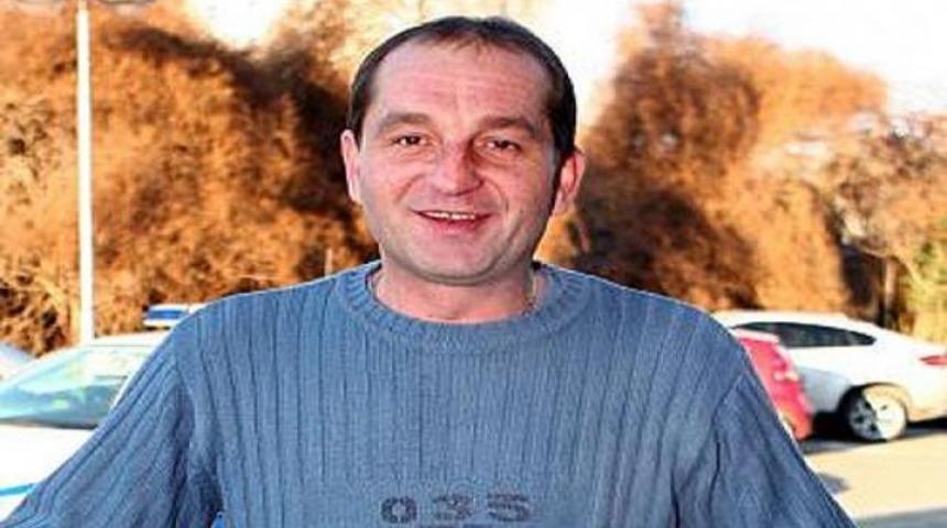 Roman Kukleta hayata veda etti!