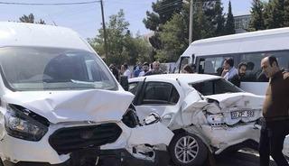 Freni patlayan tır araçlara çarptı! Çok sayıda yaralı var