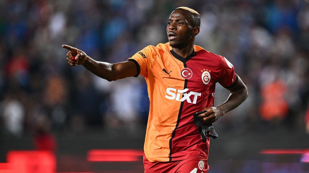 Galatasaray ın anlaştığı yıldız forvet Victor Osimhen için Manchester United efsanesi Rio Ferdinand dan olay yorum!  2