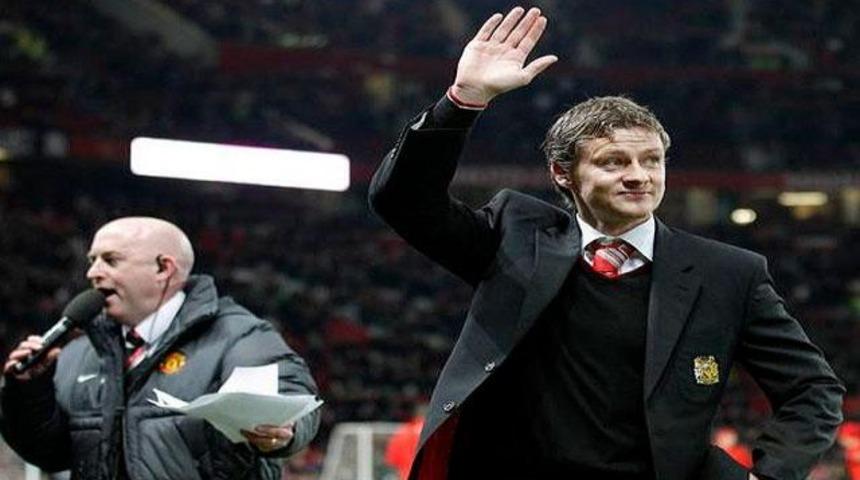 Solskjaer 100 yıllık &ouml;zleme son verdi!