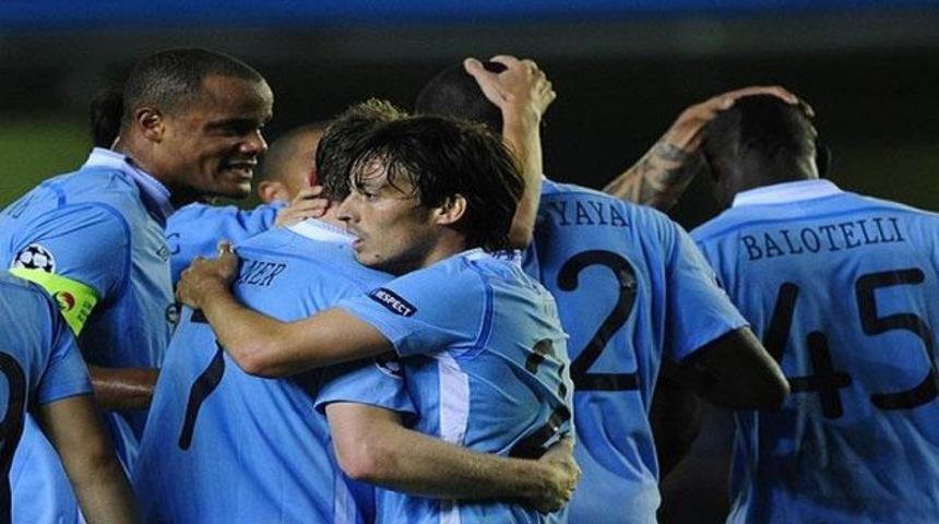 City, Sarı Denizaltılar'ı batırdı!