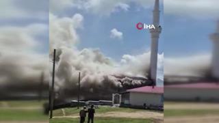 Trabzon'da camide çıkan yangına itfaiye müdahale etti