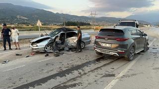 Osmaniye’de iki otomobil çarpıştı: 2 yaralı