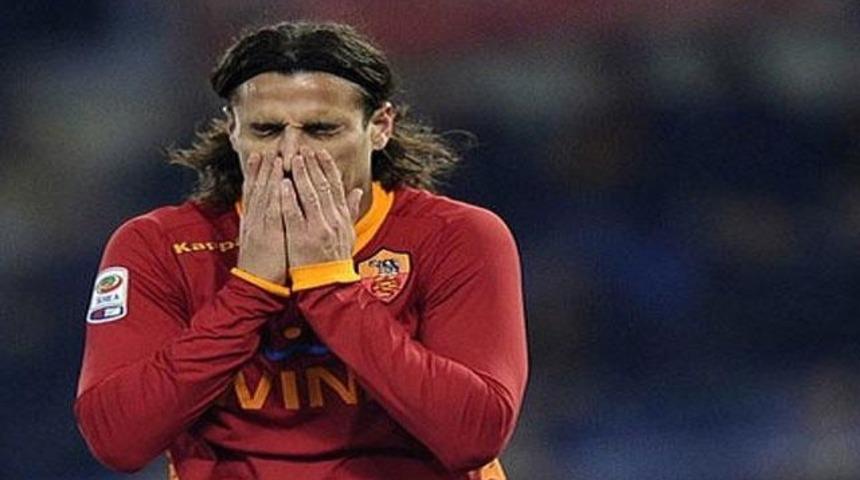 Pablo Osvaldo'ya 10 g&uuml;n ceza!