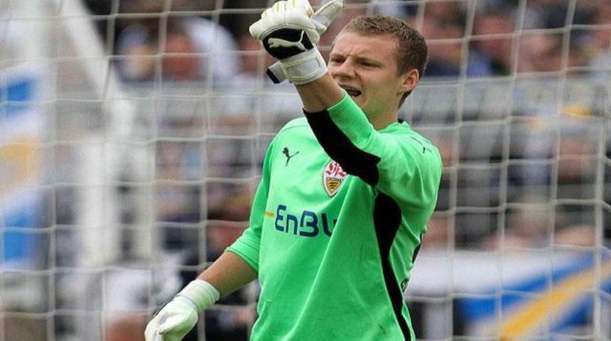 Leno Leverkusen'de..!