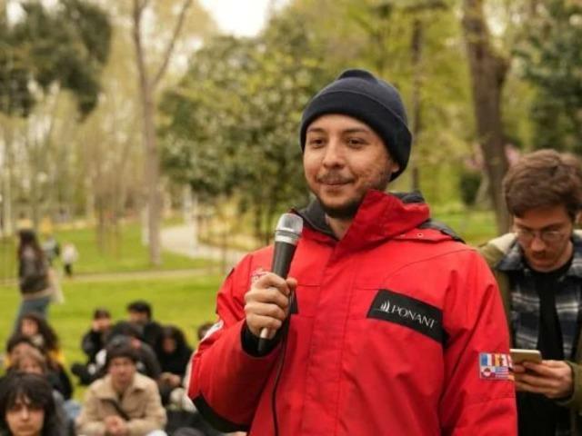 Sosyal medya fenomeni Basel gözaltına alındı