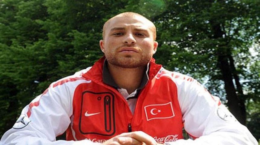 G&ouml;khan Hamburg'da!