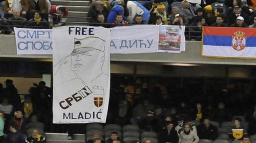 UEFA'dan Romanya'ya soruşturma!