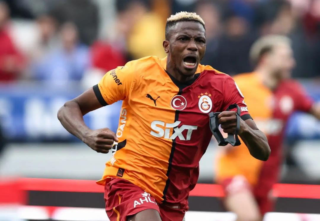 Direndi ve efsane oldu! Victor Osimhen, Galatasaray da! Napoli nin  kırılmaz  denilen inadı kırıldı ve anlaşma sağlandı! Türk futbol tarihine geçecek... 3