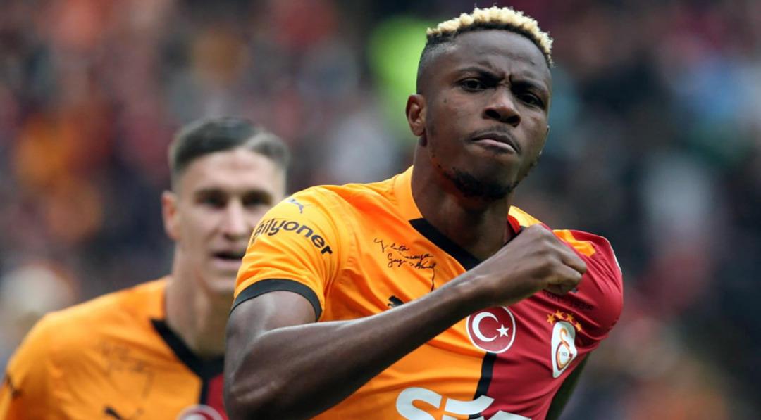 Direndi ve efsane oldu! Victor Osimhen, Galatasaray da! Napoli nin  kırılmaz  denilen inadı kırıldı ve anlaşma sağlandı! Türk futbol tarihine geçecek... 4