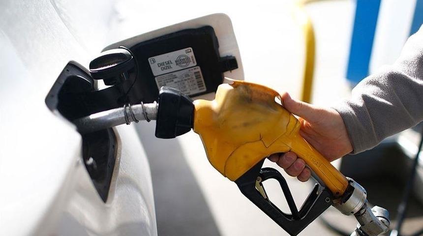 Zam geldi! Akaryakıt tabelasında yeni rakamlar (9 Temmuz Çarşamba benzin - motorin fiyatları)