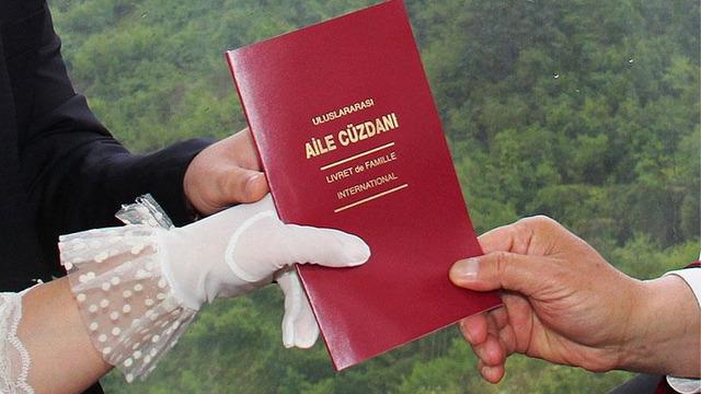 Vize süresi biten yabancı uyruklu kadınları Türk erkeklerle ile evlendirildiler! Sahte aşk şebekesi deşifre oldu