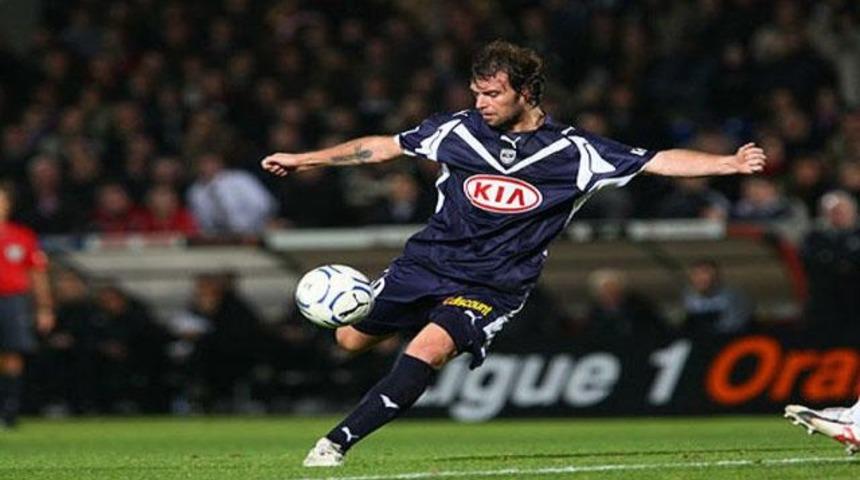 Cavenaghi yuvaya d&ouml;n&uuml;yor!