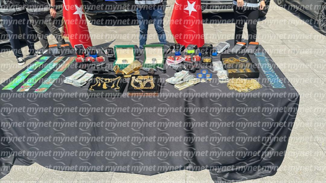 ÖZEL | Aksaray ve Laleli’de büyük operasyon! DAĞ plakalı sahte çakarlı lüks araçlar, 50 milyar TL işlem hacmi… Üst düzey banka çalışanları da yakalandı 1