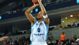 Beşiktaş GAİN, ABD'li basketbolcu Anthony Brown'u kadrosuna kattı