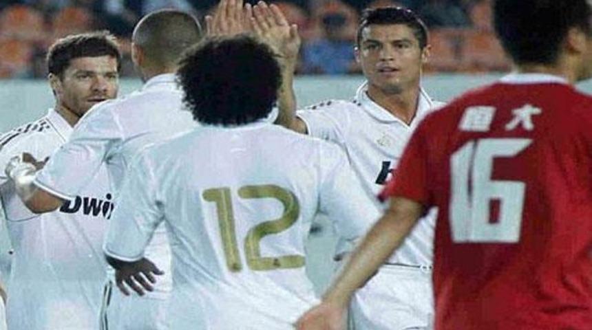 Real &Ccedil;in liderini gole boğdu!