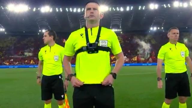 Süper Lig'de tarihi dönem! Hakemlerin üstüne kamera takılarak maç yönetilecek