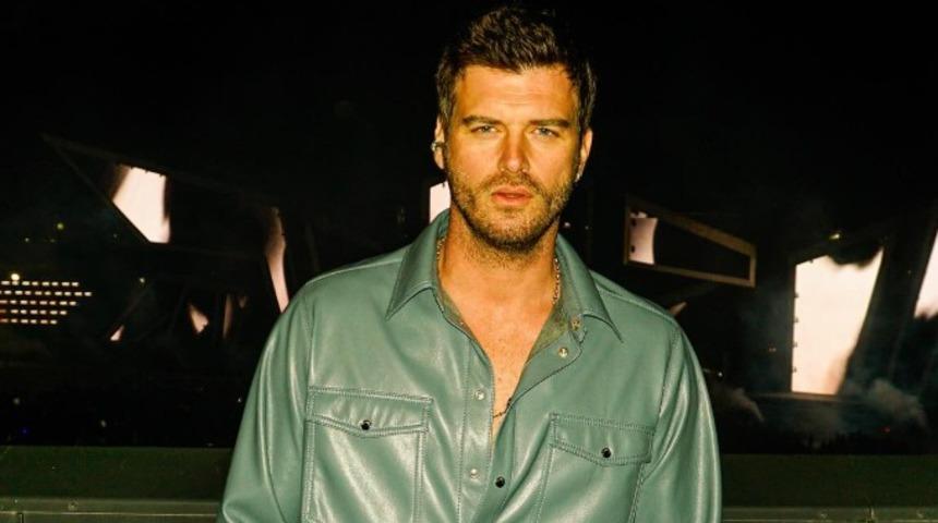 Kıvan&ccedil; Tatlıtuğ yeni dizisi i&ccedil;in anlaşmaya vardı! B&ouml;l&uuml;m başı kazancı dudak u&ccedil;uklattı 