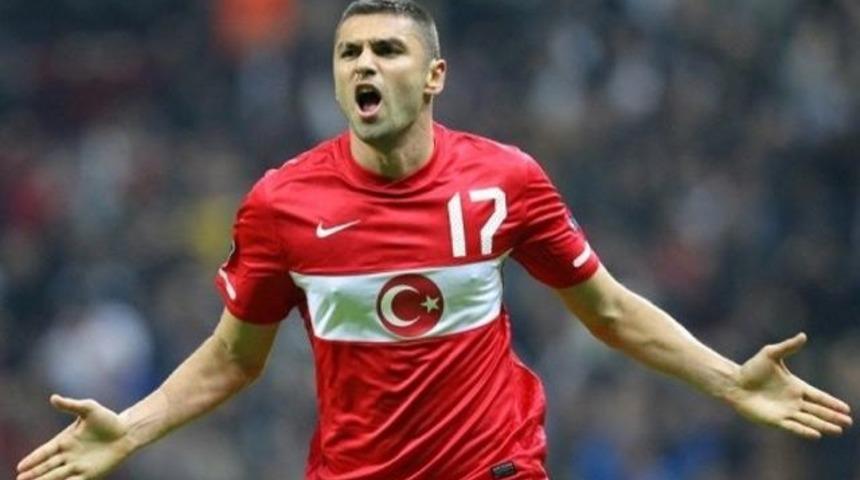 Burak Yılmaz Kadık&ouml;y'de tarihe ge&ccedil;ti