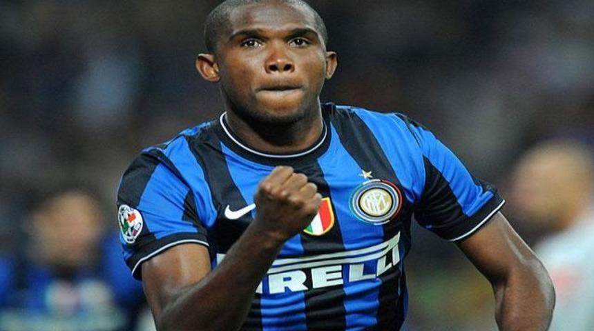 Ve Samuel Eto'o Anzhi ile anlaştı