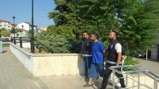 Muğla'da polis araçlarına zarar veren şahıs tutuklandı