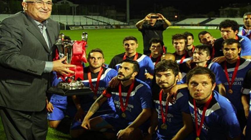 Ankaraspor takımı kaza yaptı: 1 &ouml;l&uuml;